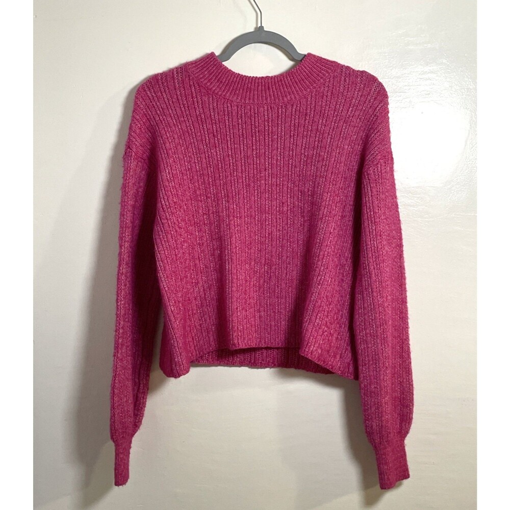 Jessica Simpson Women's Crew Neck Cable Knit Pink Sweater Size Medium Preppy